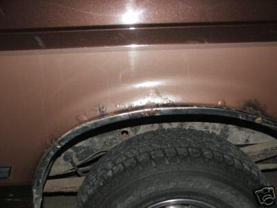 1994 Ford Bronco - left quarter rot