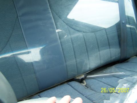 2003 Ford Crown Victoria - The interior rear seat upholstery is blue fabric with a visible seatbelt and a date stamp of 26/05/2007.
