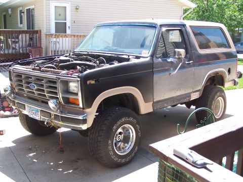 1986 Ford Bronco - Driver side III