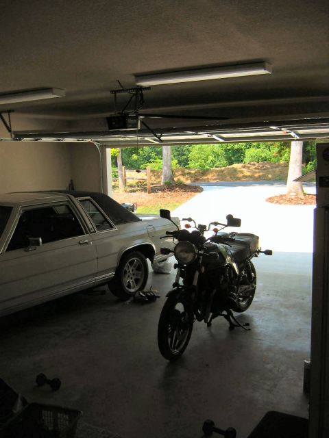 1985 Ford Crown Victoria LTD - Garage view from Laundry room door.