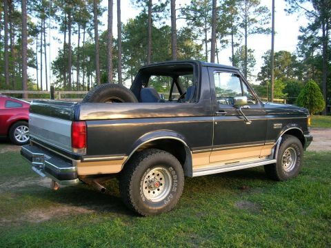 1989 Ford Bronco “ole blu”