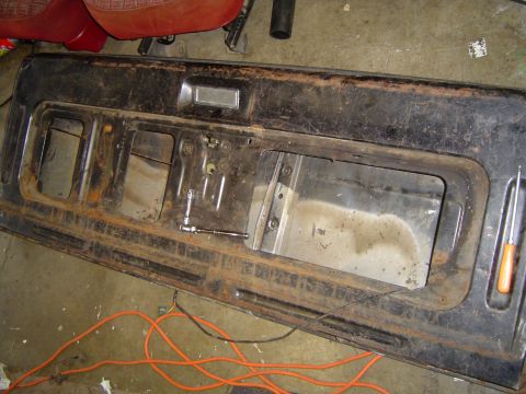 1978 Ford Bronco - Got all the window stuff out, and took out the latches, lubed em up so they work better, then put it all back together