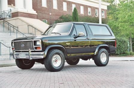 1985 Ford Bronco photo