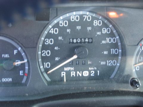 1985 Ford LTD Crown Victoria - Odometer reads 160,149 miles on this vehicle's dashboard.