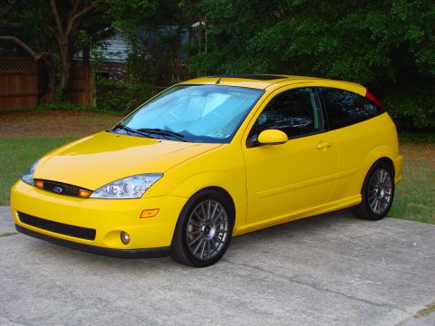 2004 Ford Focus photo
