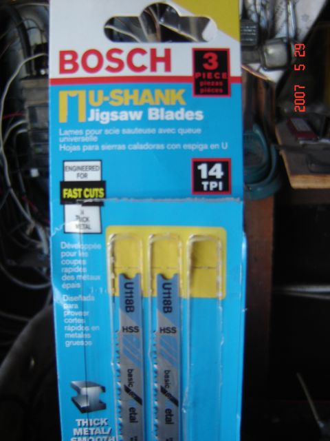 1993 Ford Bronco - A package of Bosch U-Shank Jigsaw Blades is displayed, details about the blades' specifications and intended use.
