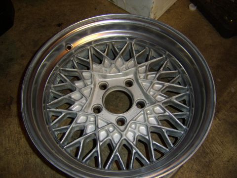 1996 Mercury Grand Marquis - A single silver mesh alloy wheel with a polished lip is shown, likely a replacement part.