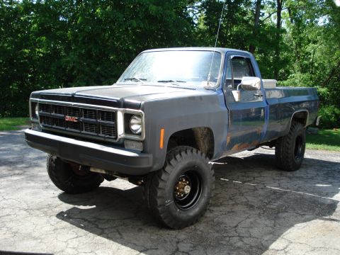 1976 GMC C/K Pickup photo