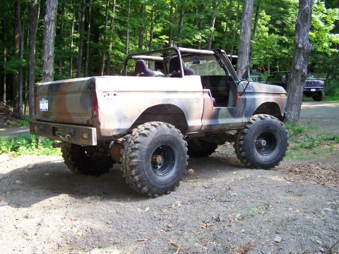 1979 Ford Bronco - This 1979 Ford Bronco has been modified for off-road use with a topless conversion and oversized tires.