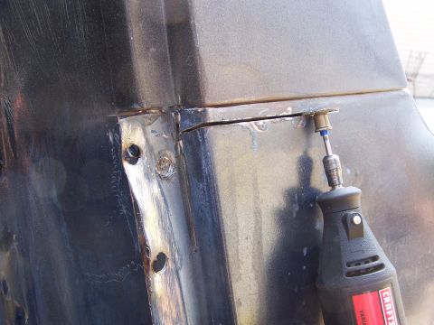 1986 Ford Bronco - A-pillar cut