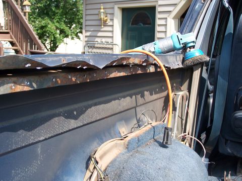 1986 Ford Bronco - Rear upper seam