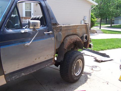 1986 Ford Bronco - Driver side off