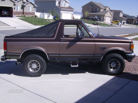 1989 Ford Bronco photo