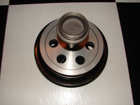 1992 Ford Taurus - Crankshaft pulley shown from above, with a threaded center section.