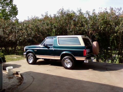 1995 Ford Bronco photo