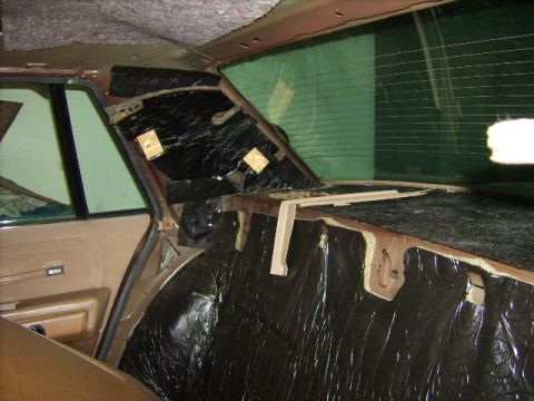 1982 Ford Crown Victoria LTD - A pic of the insulation and stuff that adds weight to your car.