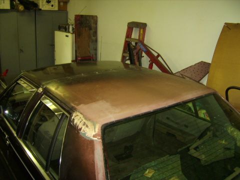 1982 Ford Crown Victoria LTD - Most of the glue is now removed. The seam sealer is going to be ground out and replaced. The rest of the glue will come when the DA sander…