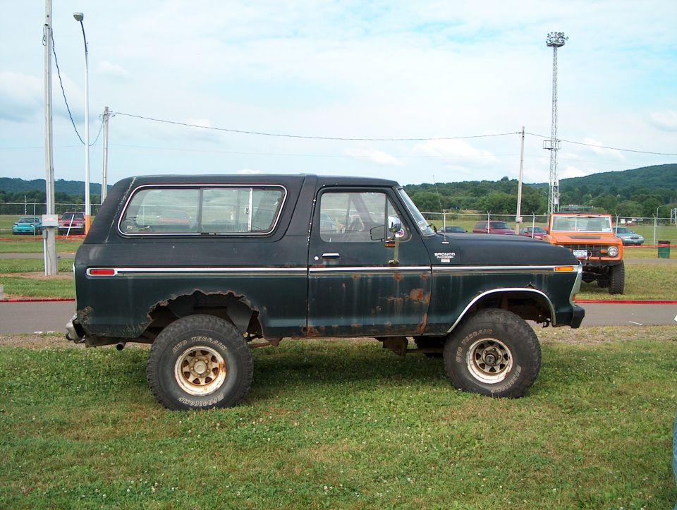 FenianBronco's Bronco.