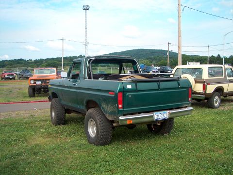 1978 Ford Bronco - A member's Bronco that hasn't been around and I forgot his name.It had a soft top.