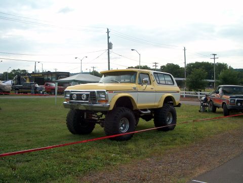 1978 Ford Bronco - FordEXP1's Bronco.