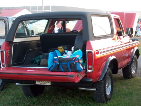 1978 Ford Bronco - EbLightnings Free Wheeler in the sunset.
