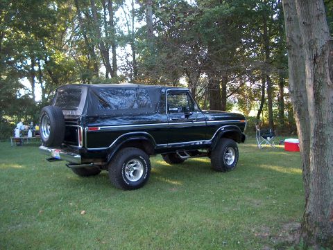 1978 Ford Bronco - MuddogVinnie's old Bronco.