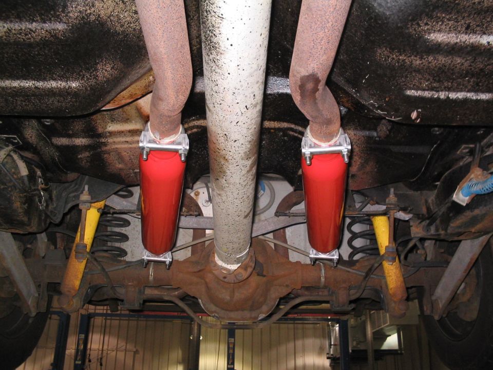 Installed and clamped down. Yes that's muffler cement. According to the tube, it 'prevents comebacks'. I hope so. Doesn't leak so I guess it works.