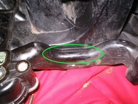 2001 Ford Crown Victoria - Very small crack. Which is how I drove it home and to work for a few days. Under light throttle or at idle it barely dripped. Under anythin…