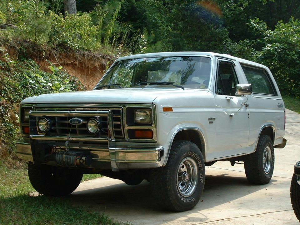 1985 Ford Bronco “Hawg”