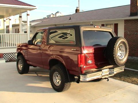1993 Ford Bronco photo