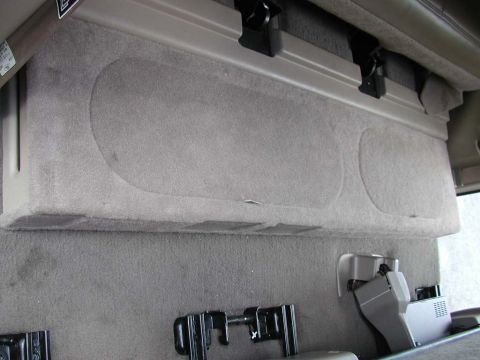 2000 Ford Excursion photo