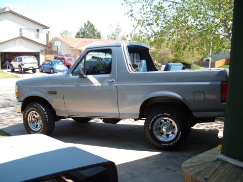 1994 Ford Bronco - Stock with some 31's