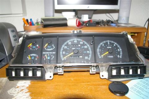 1986 Ford Bronco - Instrument cluster from a 1986 Ford Bronco, showing odometer reading 78167 miles.