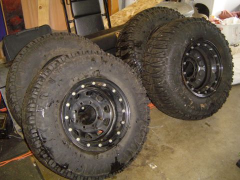 1978 Ford Bronco - got these today, Trxus STS in a 33/12.5/16 tires are too small, but the wheels are 16x10 8 lug
