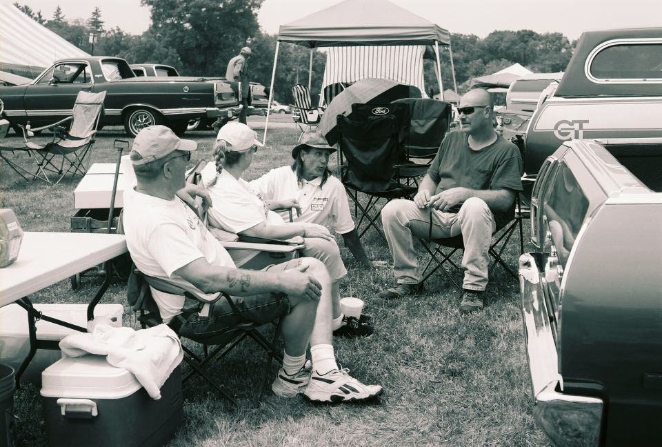 Ranchero.us members discussing why they should go to Florida for the National Ranchero meet instead of Virginia.