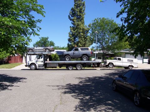 1983 Ford Bronco - a second side view. it is so good to have access to a 4 car hauler.