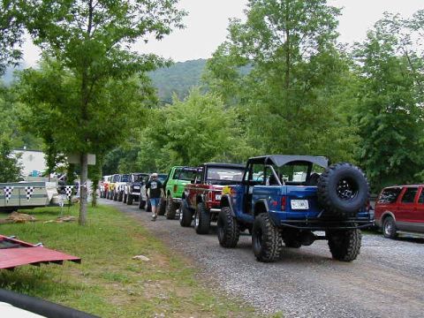 1990 Ford Bronco - Lined up for the trails