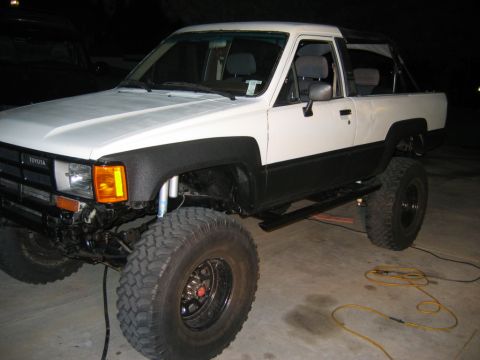 1985 Toyota 4Runner - This modified 1985 Toyota 4Runner features a two-tone paint scheme and aggressive off-road tires.
