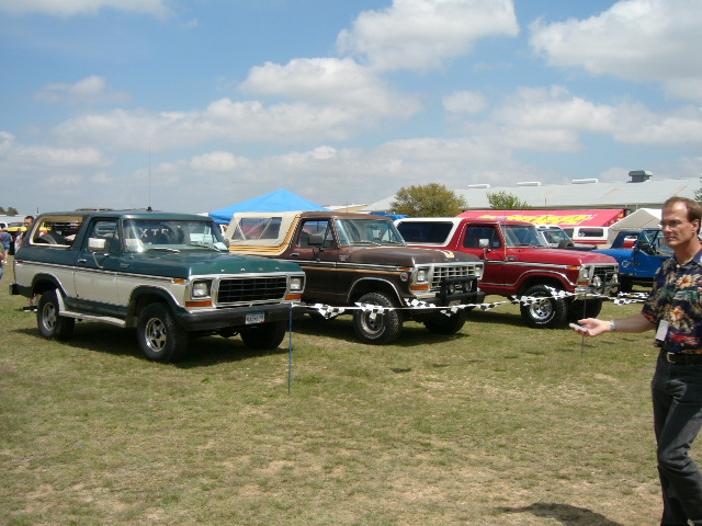 Border Patrol's,AltorEgo's and BigIron's Bronco.