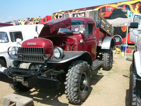 1978 Ford Bronco - Nice old Dodge.