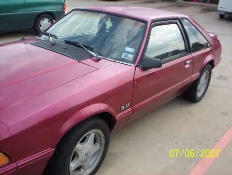 1993 Ford Mustang photo