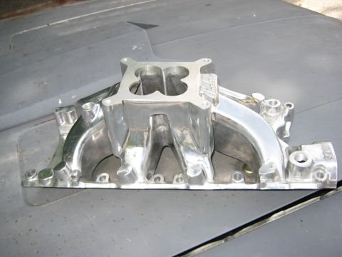 1970 Ford Ranchero - side view of intake