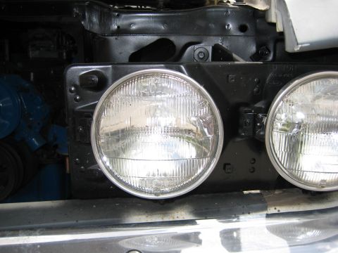 1970 Ford Ranchero - headlamp area