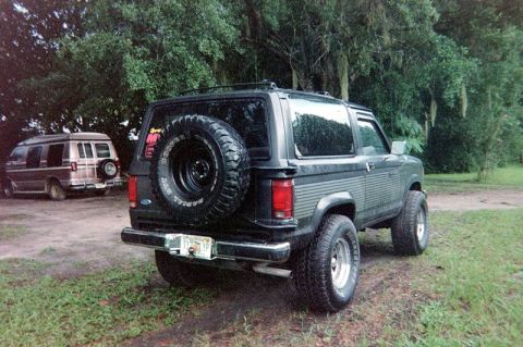 1989 Ford Bronco II photo