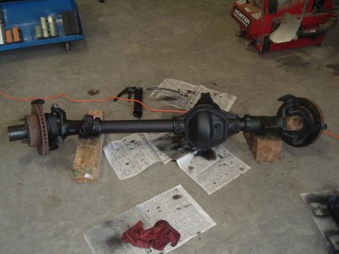 1986 Ford Bronco - Here is the rebuilt axle with 4.88 gears and new ball joints all cleaned up and painted
