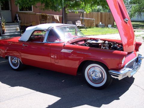 1972 Ford Ranchero - 1957 Ford Thunderbird convertible shows off its engine bay.