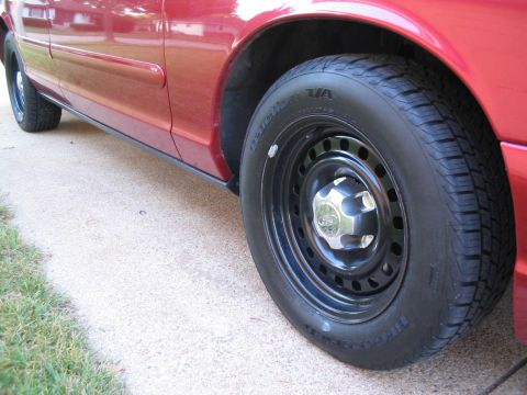 2001 Ford Crown Victoria - New shoes!