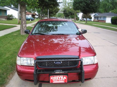 2001 Ford Crown Victoria - Here is the Code3 that came with the car. Kinda crooked and ugly, so I took it off...