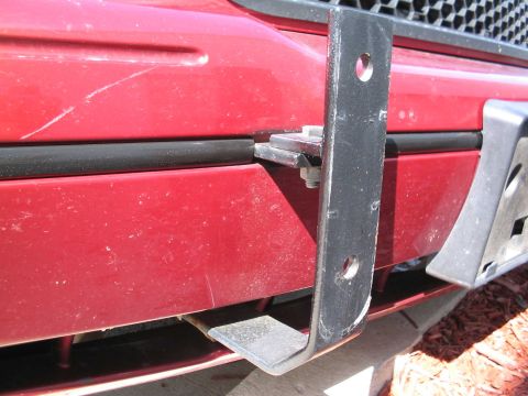 2001 Ford Crown Victoria - Added moulding, would have covered THIS hole.....