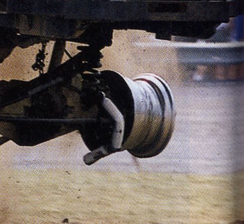 1981 Ford Bronco - May 03 FOURWHEELER magazine